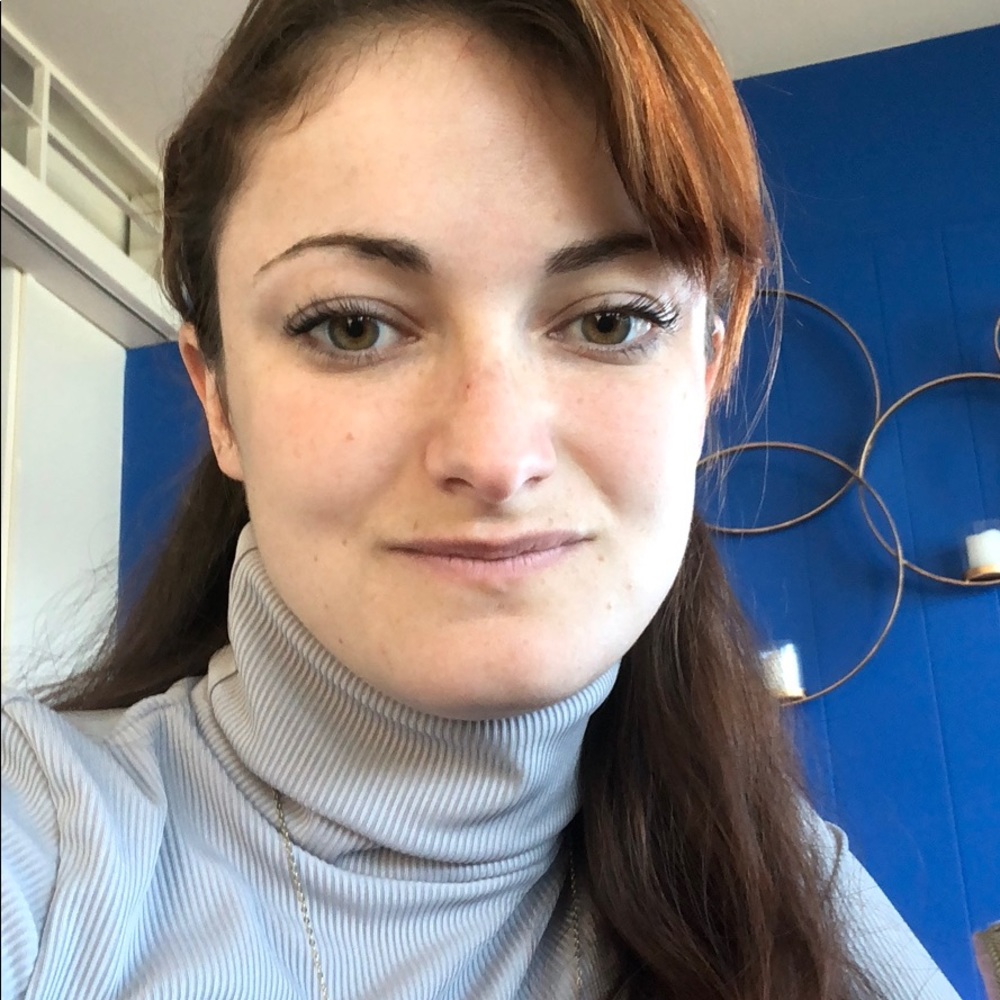 Meet your Posher, Rebecca